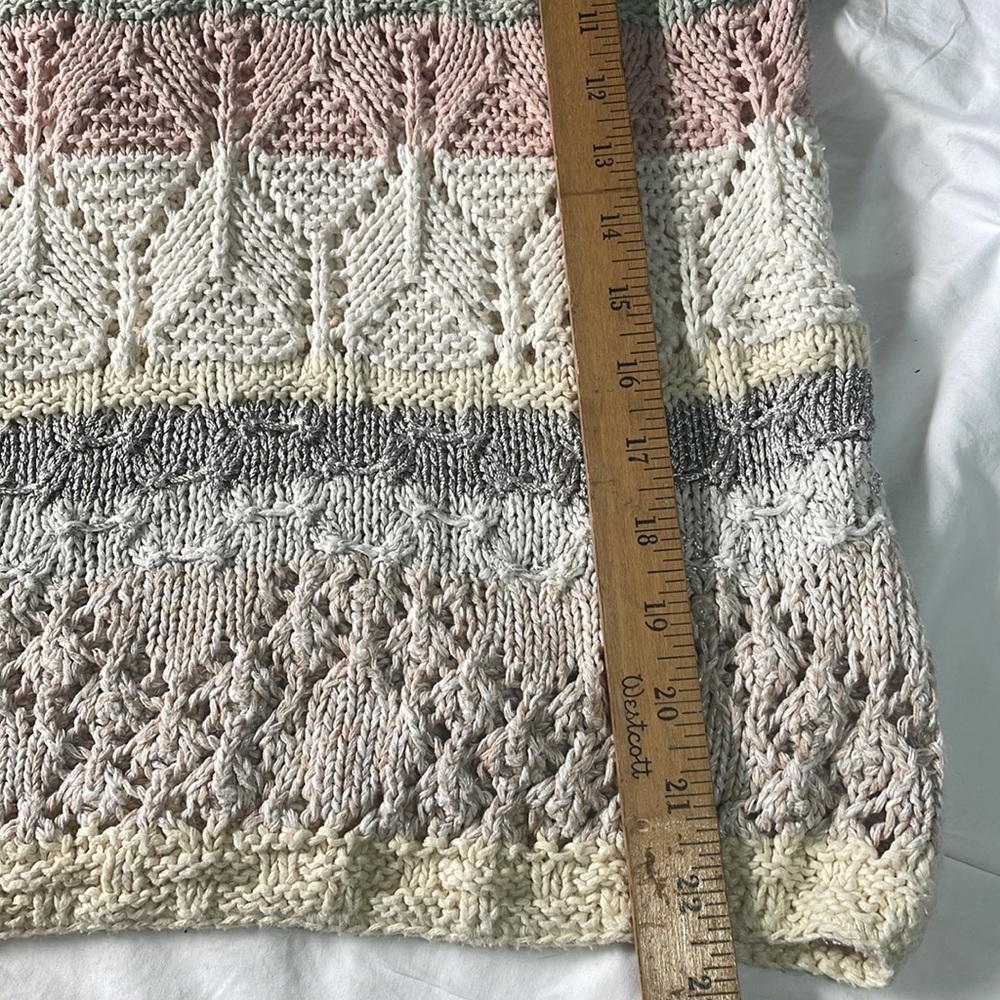 🔥🔥5/$25 Casual Corner Woman’s Knitted by Hand Sweater Cottagecore - Picture 3 of 5